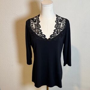 Arianne Black Lace Trim 3/4 Sleeve Top size Large